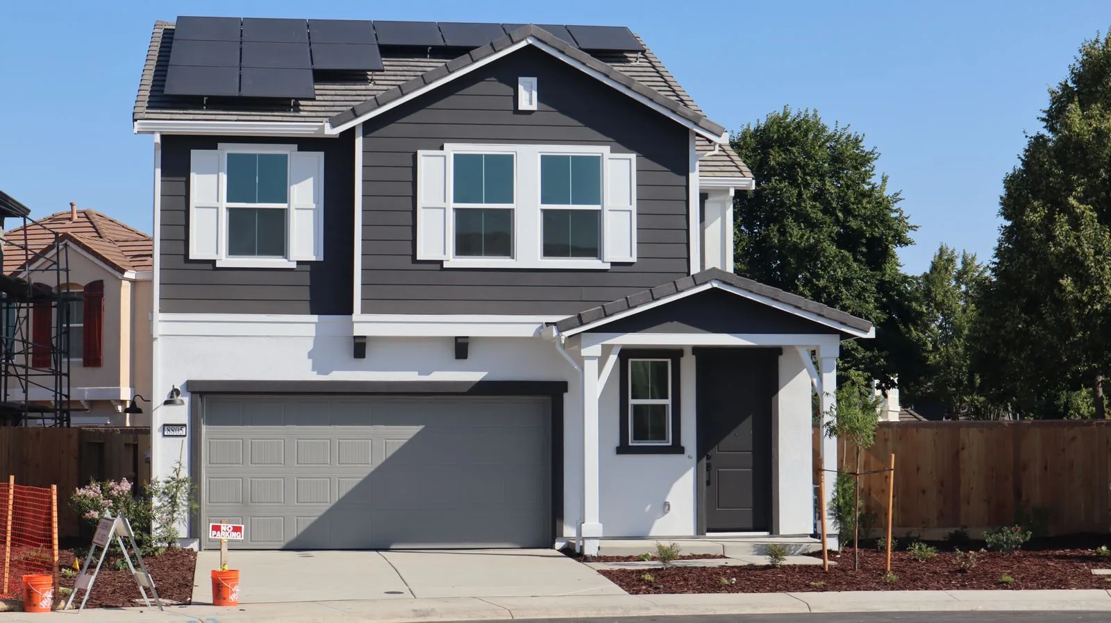 Newly built two-story suburban home in California, the kind of home many buyers purchase with an FHA loan