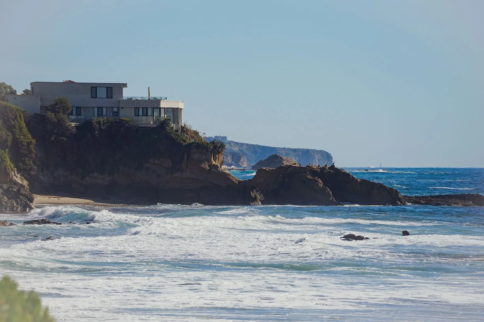 Modern coastal home above the ocean in Laguna Beach, Orange County, a higher-cost market where jumbo financing may come up